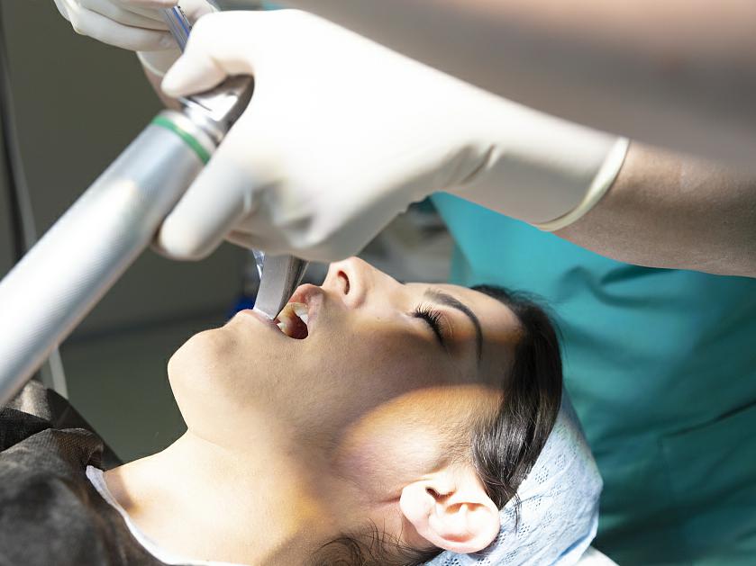 可視喉鏡使用技巧：掌握方法，提高呼吸道疾病診斷準(zhǔn)確性